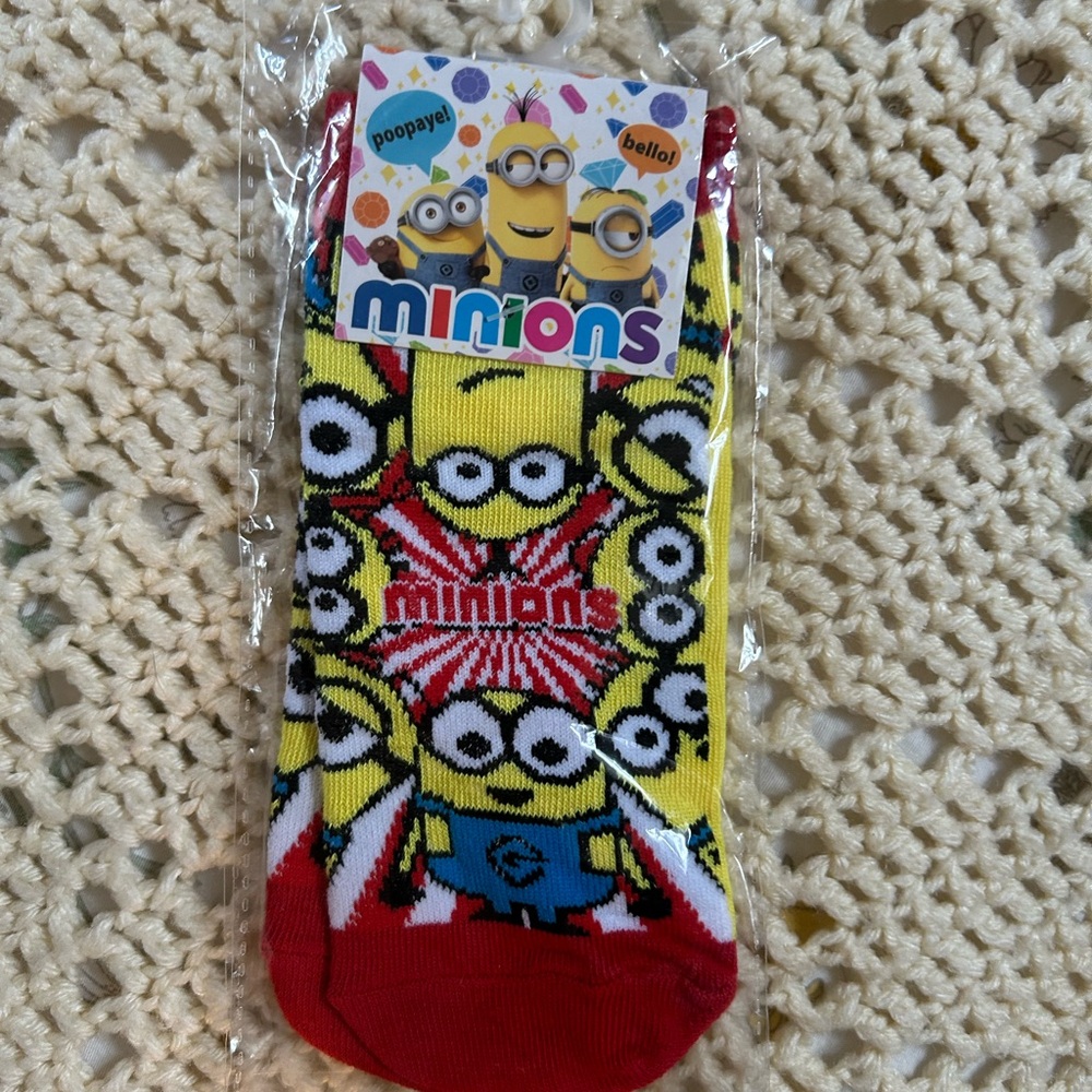 brand new minion socks from daiso